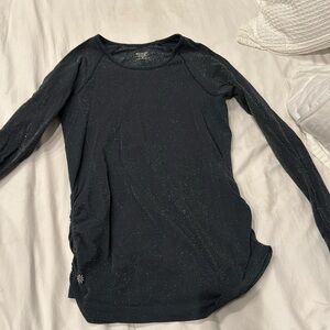 Athleta black sparkly long sleeve shirt